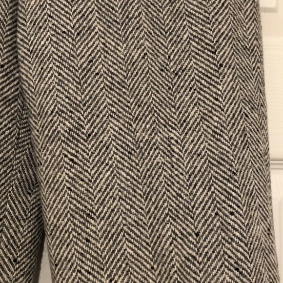 Grey and White Tweed Pants - Picture 2 of 3